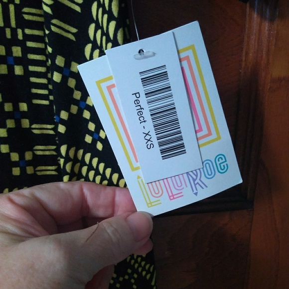 LuLa Roe Perfect - Picture 3 of 3